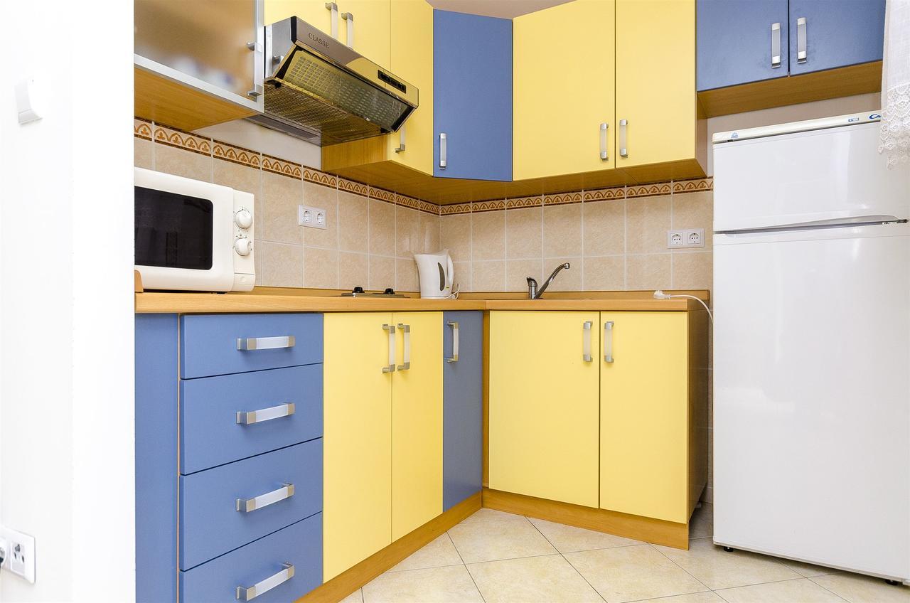 Apartments Krusica Трогір Екстер'єр фото