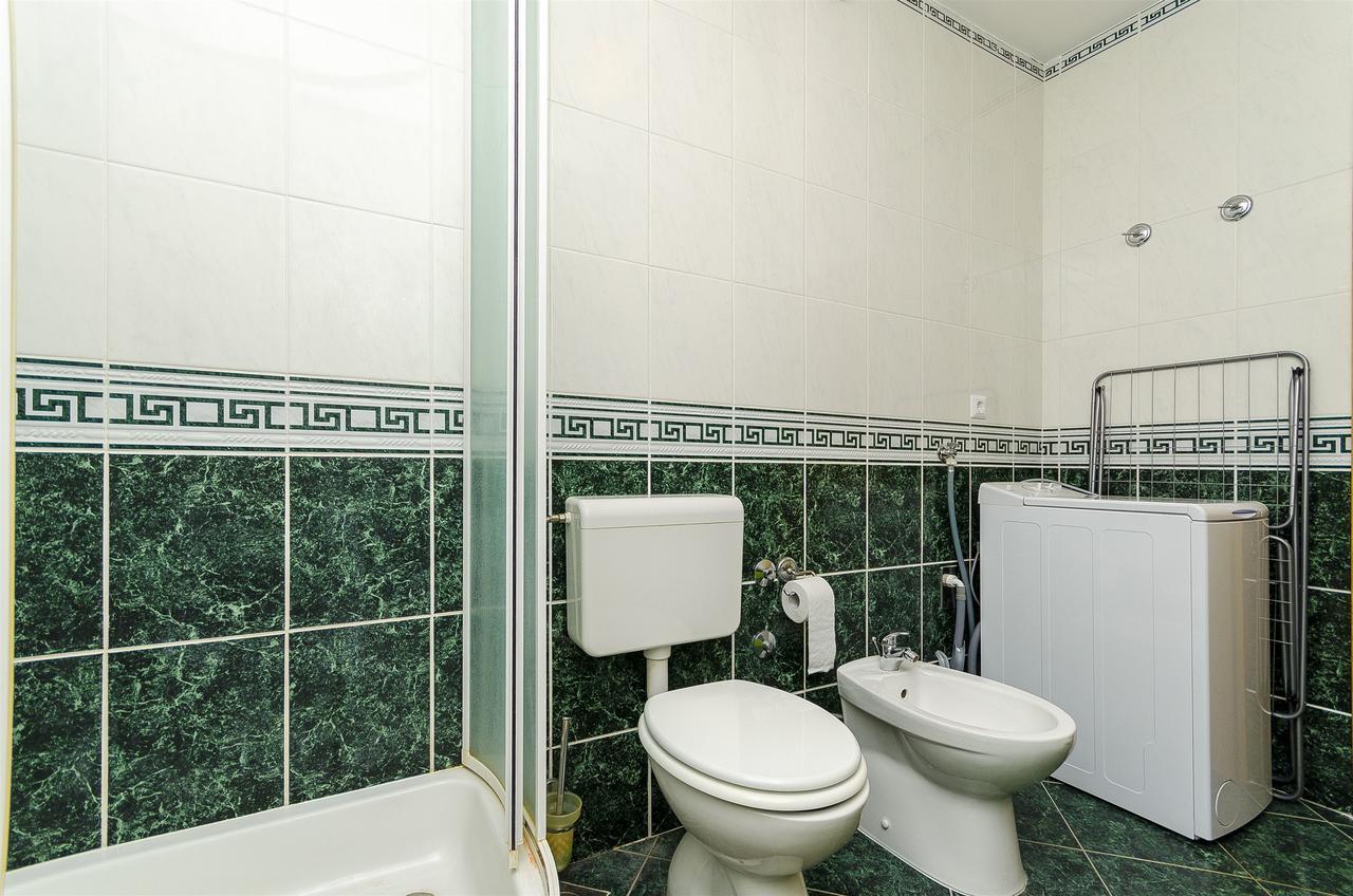 Apartments Krusica Трогір Екстер'єр фото